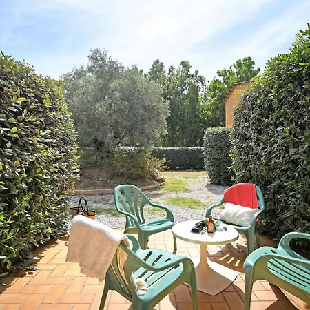 Résidence Les Castors Appart hôtel Calvi (Corsica)