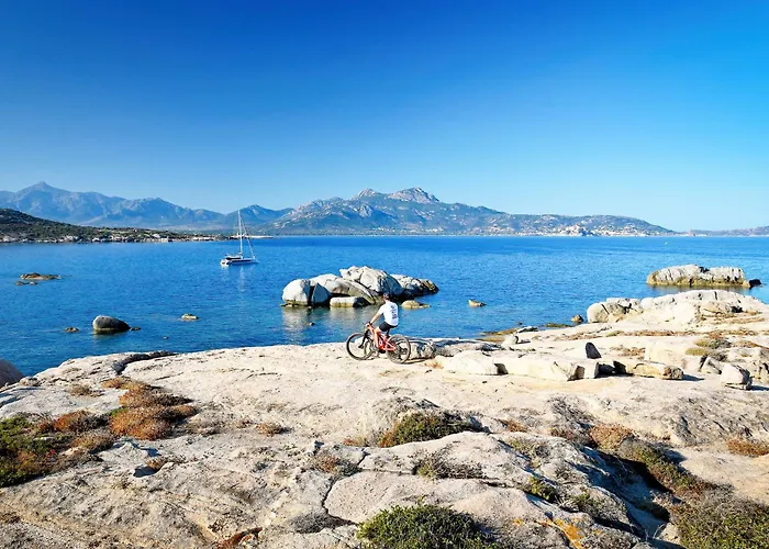 Résidence Les Castors Appart hôtel 2*