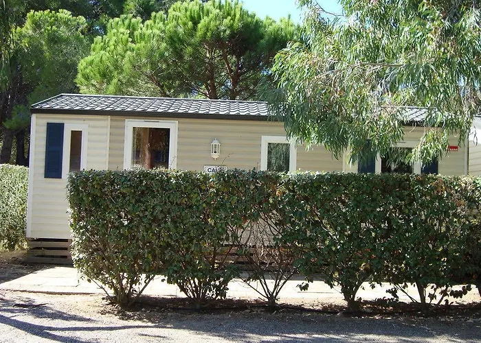 Résidence Les Castors Appart hôtel Calvi (Corsica)