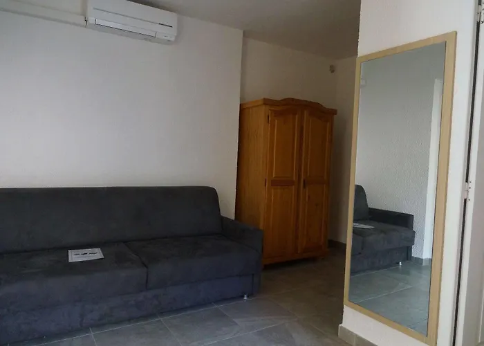 Résidence Les Castors Calvi (Corsica)