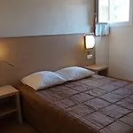 Lägenhetshotell Les Castors 2*