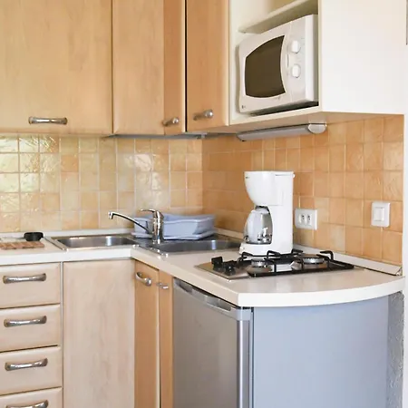 Les Castors Ξενοδοχείο με διαμερίσματα 2*