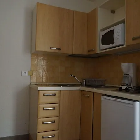 Апарт-отель Les Castors Кальви