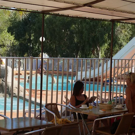 Les Castors 2* Кальви