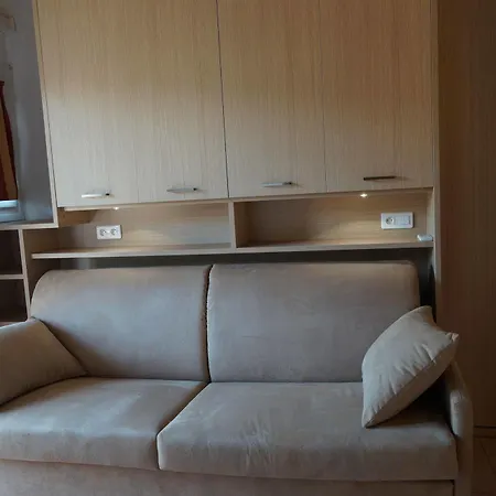 Les Castors Aparthotel Calvi (Corsica)