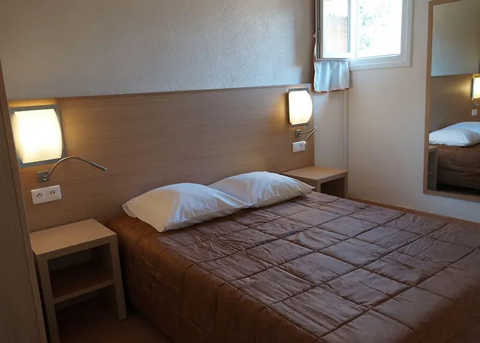 Aparthotel Les Castors 2*