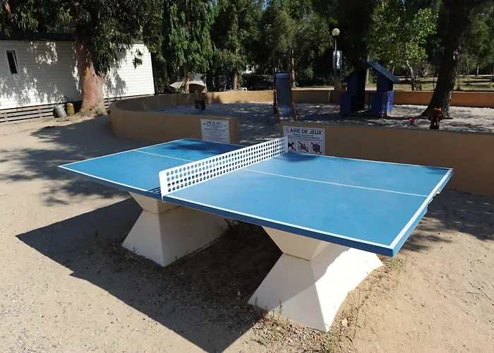 Aparthotel Les Castors Calvi (Corsica)