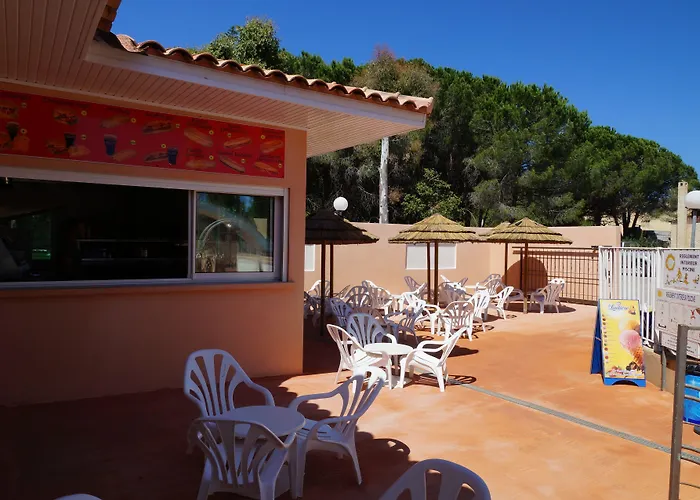 Aparthotel Les Castors Calvi (Corsica)